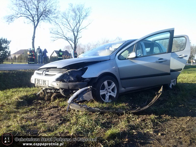 Wypadek na trasie krajowej 92 w miejscowości Kozuszki Parcel