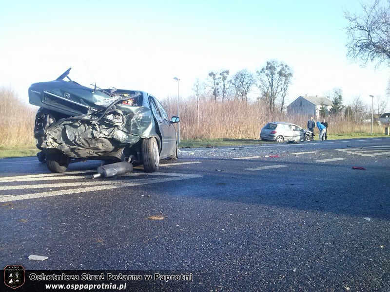 Wypadek na trasie krajowej 92 w miejscowości Kozuszki Parcel