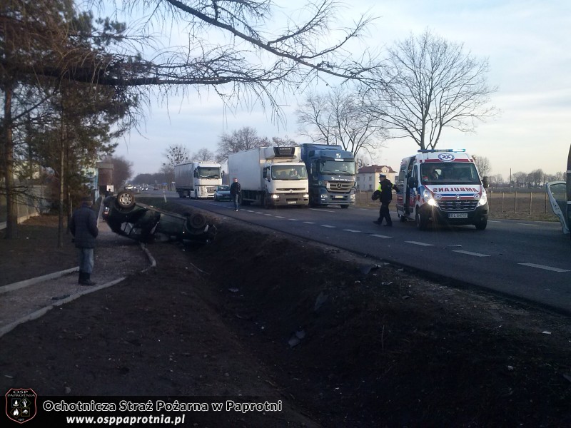 Wypadek na krajowej 92 w miejscowości Lisice