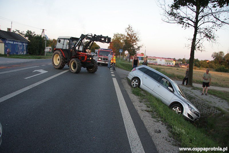 Wypadek samochodowy Topołowa